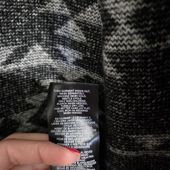 Frye Womens' Southwestern Patterned Jacquard Black & White Cardigan Size XL - Picture 10 of 11